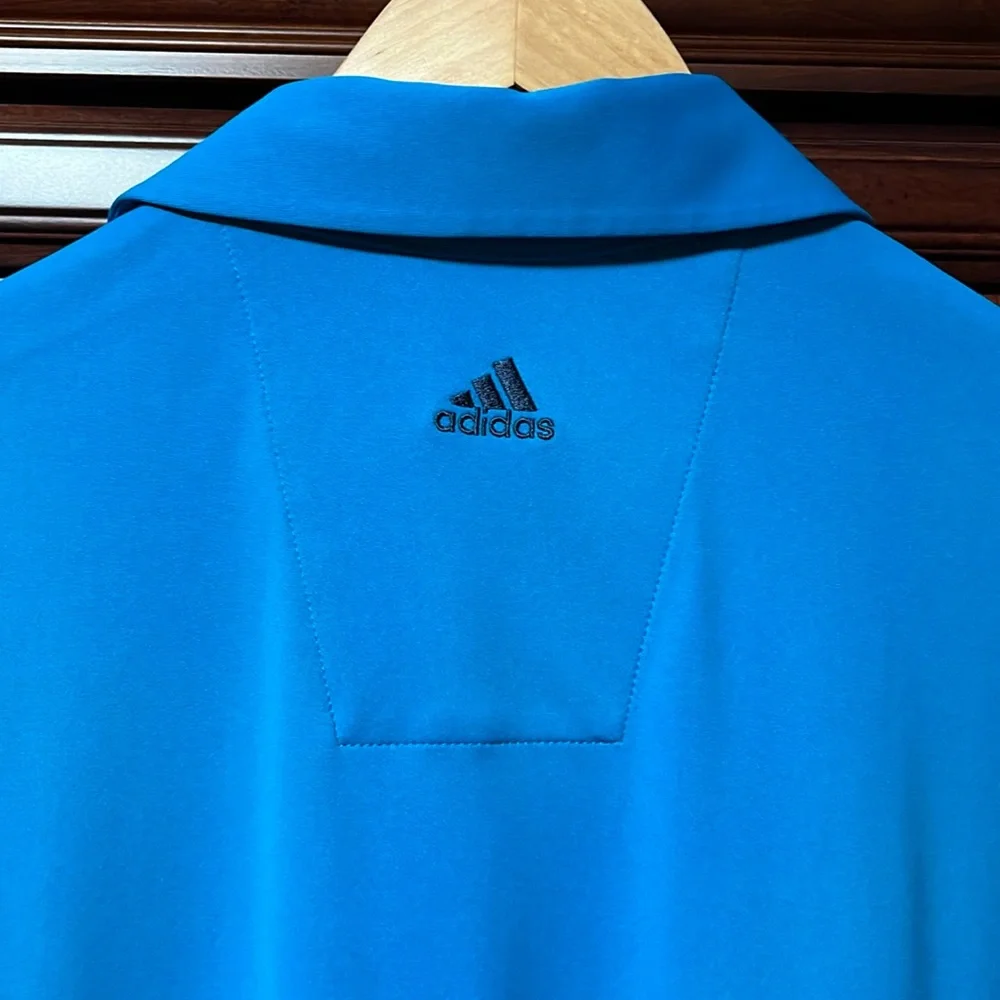 Like New Adidas ClimaCool Soft, uniquely designed lined multicolored Golf Polo! - Picture 6 of 6